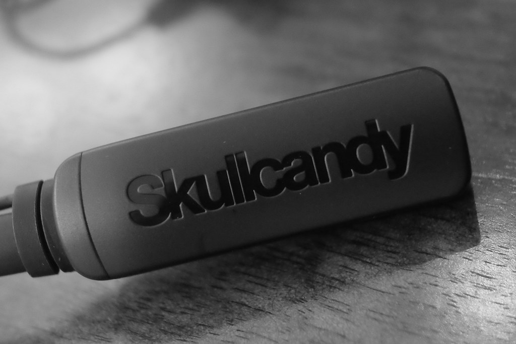 How to pair skullcandy wireless online headphones