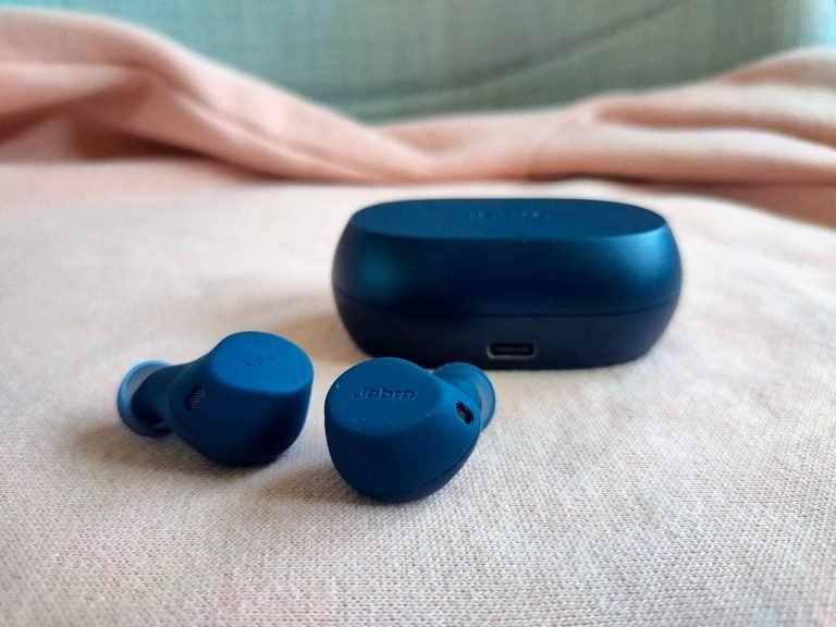 How To Connect Jabra Headphones? (5 Easy Solutions You Can Try)