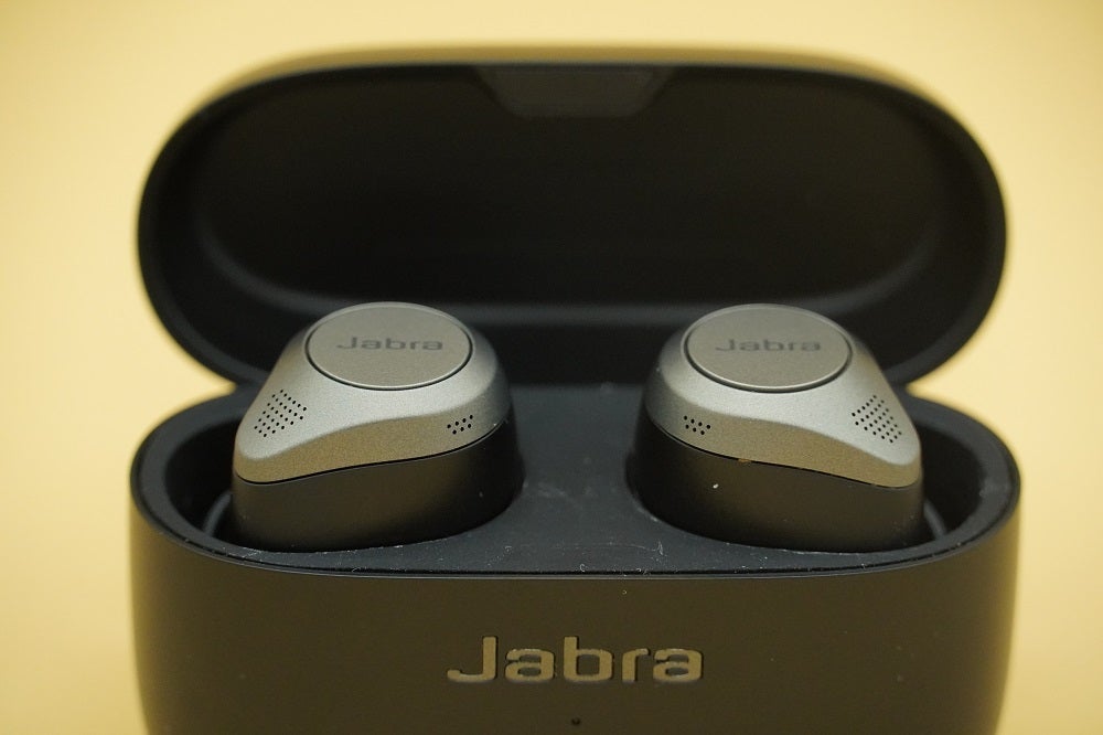 How to Connect Jabra Headphones?
