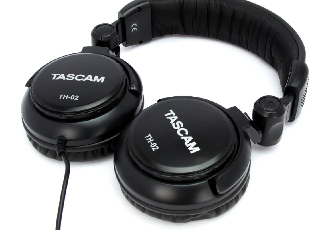 Tascam TH02 Studio Headphone Review [An Excellent Studio Headset!]